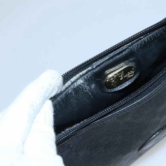 GUCCI Micro GG Supreme Pouch PVC Black Gold Auth 133307 - Picture 15 of 16